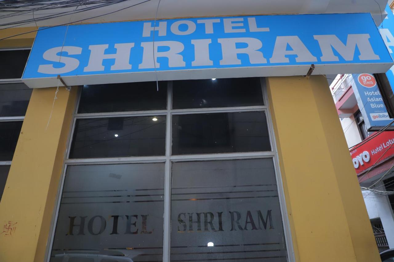 Hotel Shri Ram New Delhi Exteriör bild